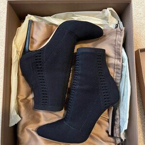 Gianvito Rossi Vires Knit black bootie Size 36
